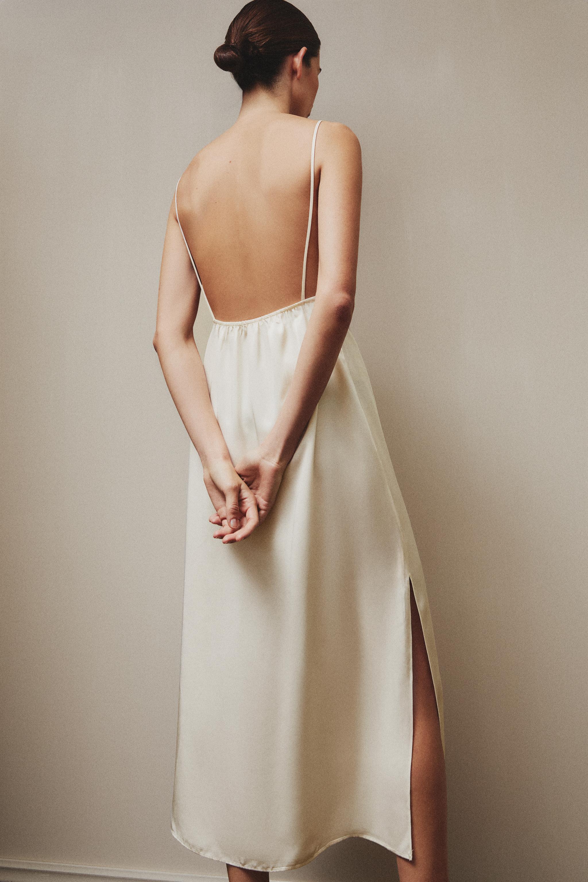 PLAIN SATEEN NIGHTGOWN